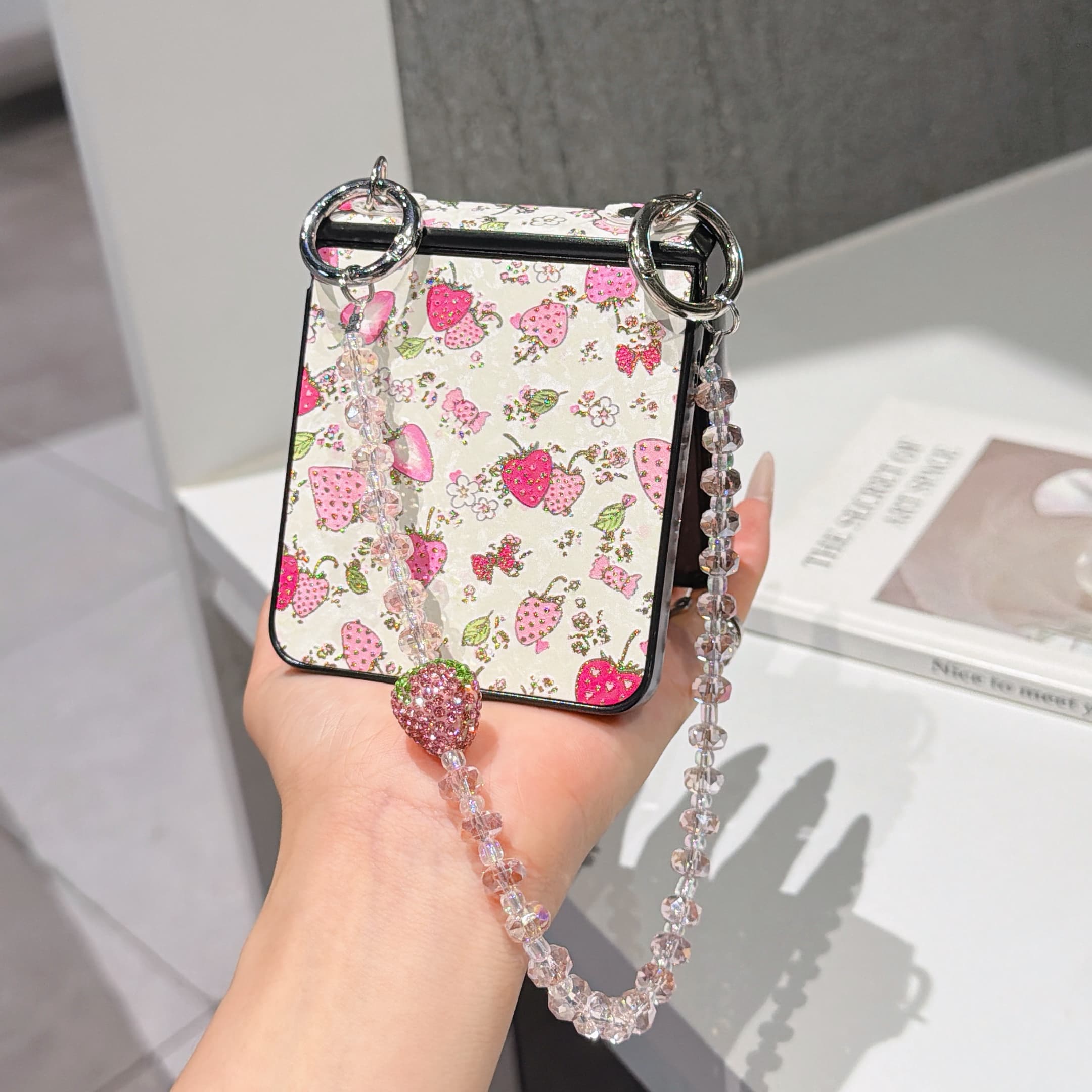 Custodia Protettiva in Pelle P - Phone Accessories Crochet recensione e prezzo